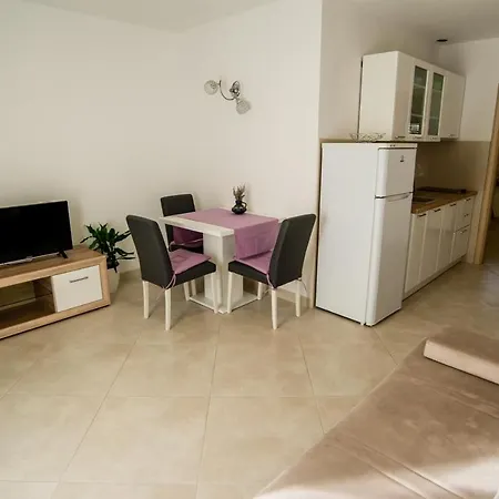 Promajna 2605d * Baska Voda